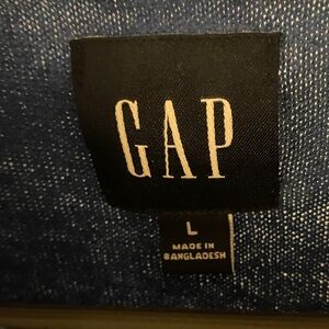 GAP men’s sweater